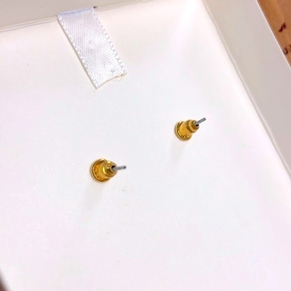 Brand New C&C California Gold Tone Blue Flower Heart Moon Star Drop Earrings - Picture 11 of 14